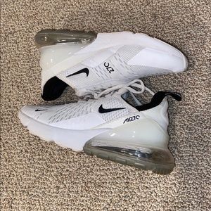 Nike AirMax 270
